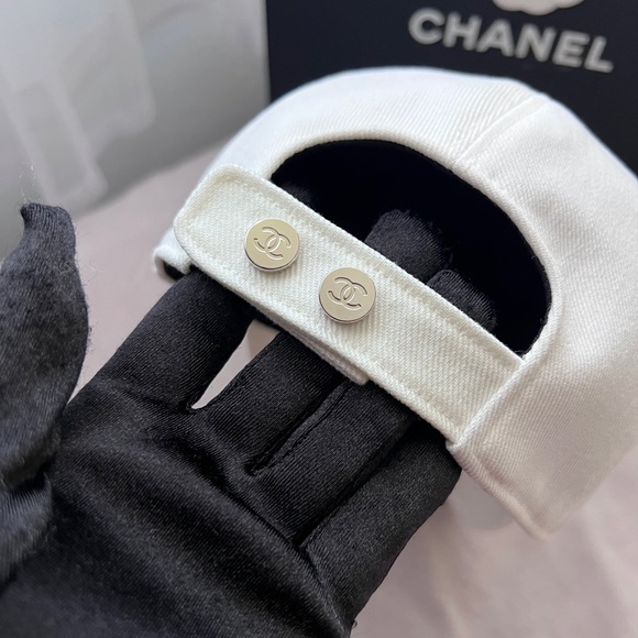Auth Chanel Classic White Denim Sequin CC Logo Baseball Cap Hat - One Size - Picture 4 of 11
